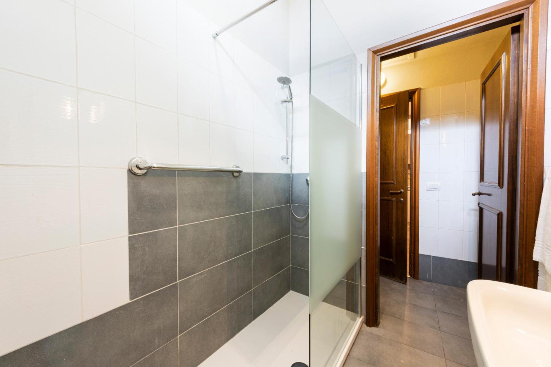 - Ariento Giuditta 2 Bdr Apartahotel Florencia