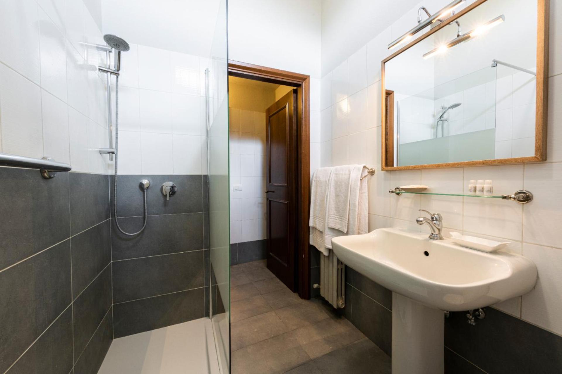 - Ariento Giuditta 2 Bdr Apartahotel Florencia